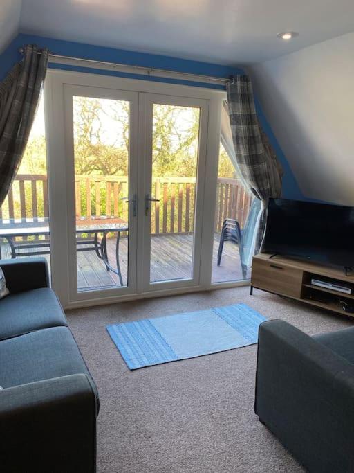 3 Bedroom Lodge With Hot Tub On Lovely Quiet Holiday Park In Cornwall Gunnislake Exteriér fotografie